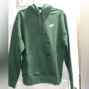 Nike Men’s Pullover Fleece Hoodie